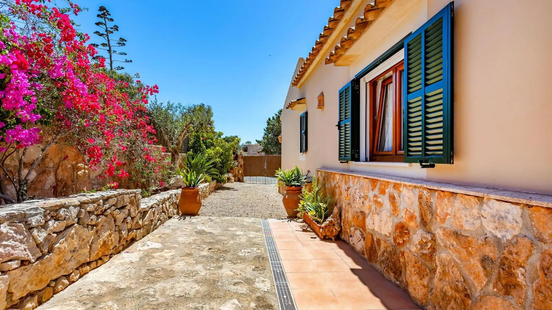 Can Juanito By Dracmallorca Cala Llombards Holiday home